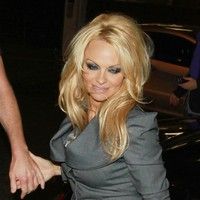 Pamela Anderson leaves The Playboy Club photos | Picture 78910